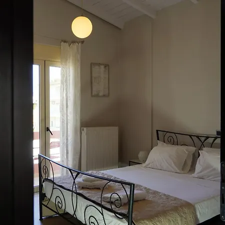 Zoe' S Place In Chania شقة