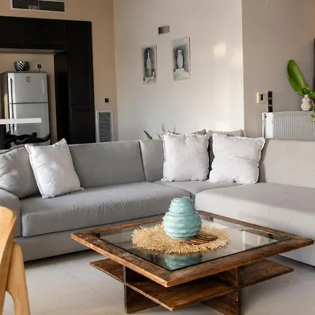 Zoe' S Place In Chania