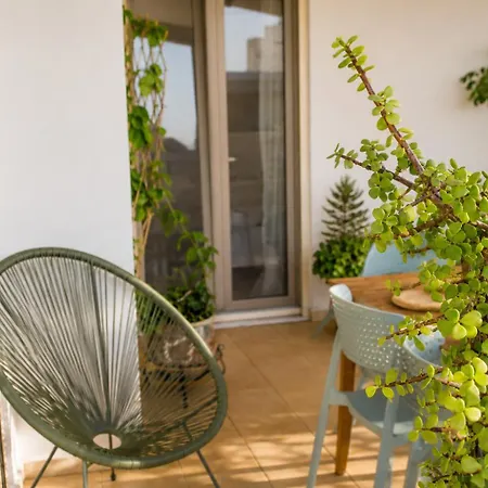 Zoe' S Place In Chania Apartment *