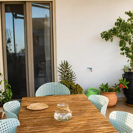 Zoe' S Place In Chania Apartment