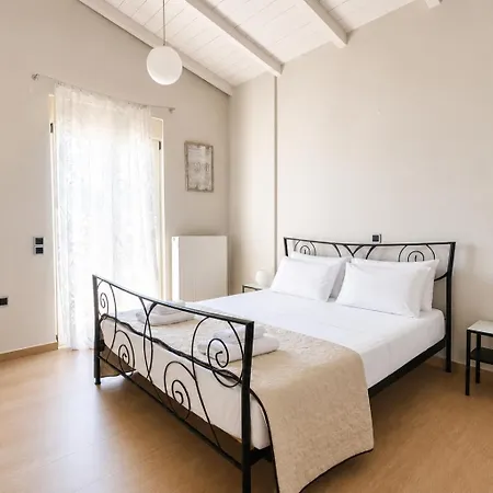 Apartment Zoe' S Place In Chania